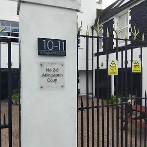 Number Five Privatunterkunft